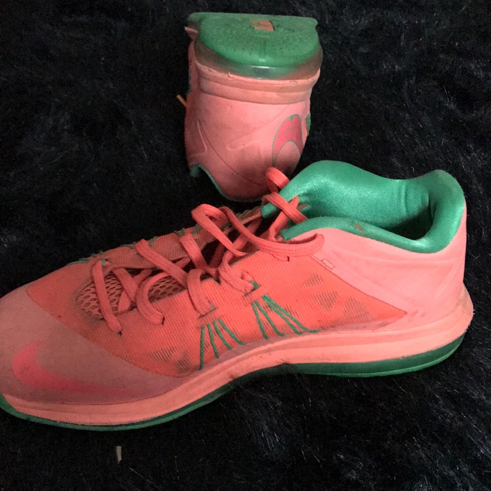Lebron watermelons - Picture 5 of 5